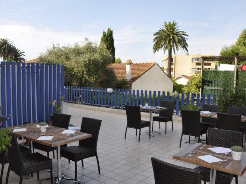 Hotel Restaurant De La Mer Golfe-Juan Buitenkant foto
