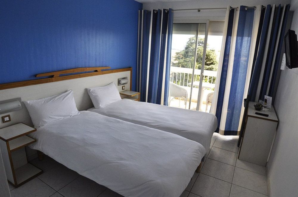 Hotel Restaurant De La Mer Golfe-Juan Buitenkant foto